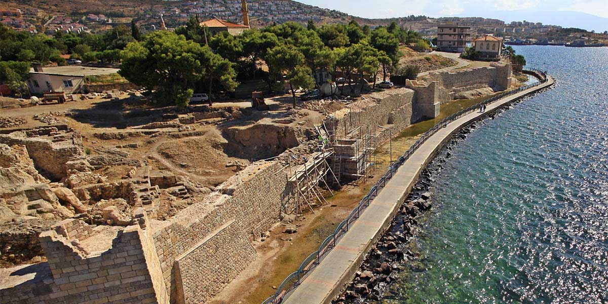 Phokaia Ancient City - Sinem Hanım Konağı - İzmir Yenifoça
